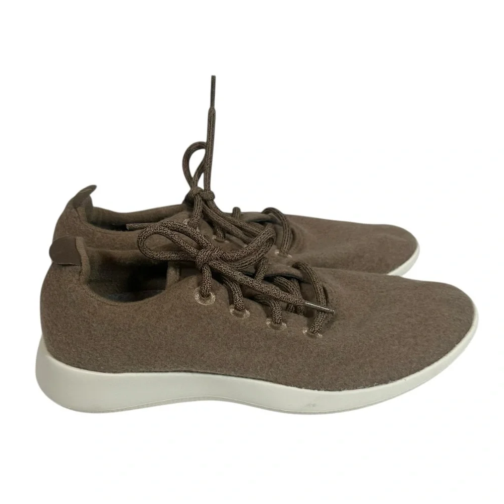 ALLBIRDS Men's 8 Wool Runners Lace up Wool Sneakers